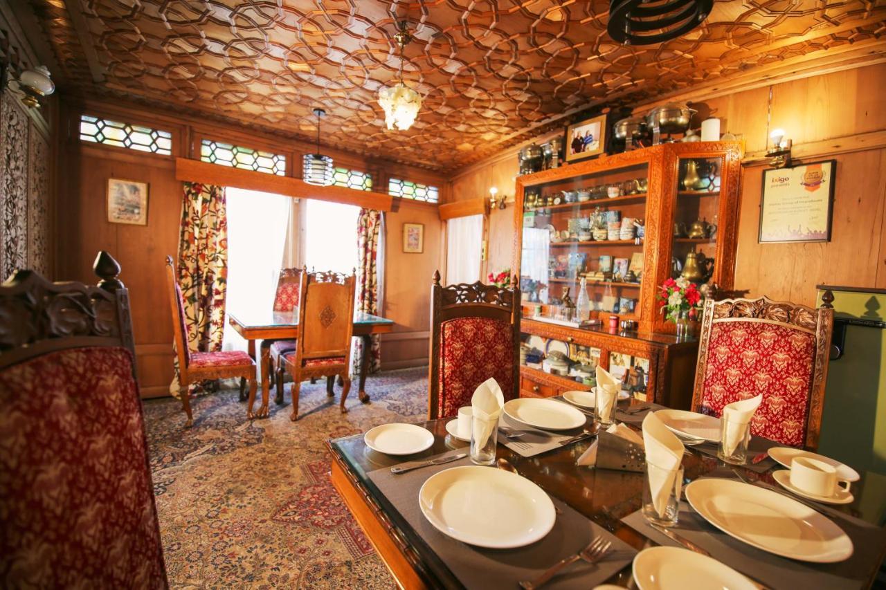 Srīnagar 船屋小宅酒店 外观 照片